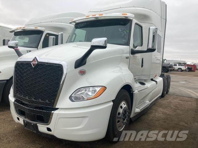 International LT 中古トラクターヘッド | トレーラーヘッド