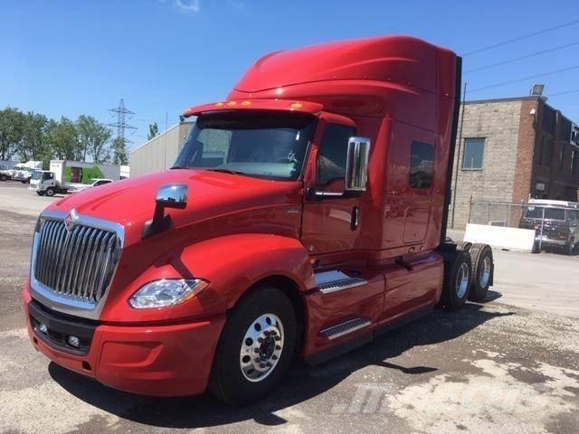 International LT 中古トラクターヘッド | トレーラーヘッド