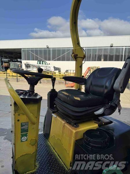 Ammann AV 23 ソイルコンパクター