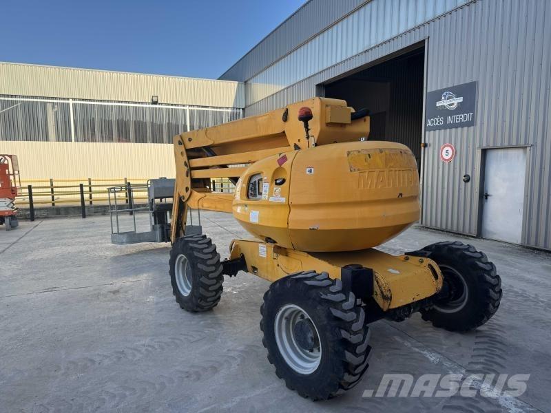 Manitou 160 ATJ ブームリフト　屈伸型