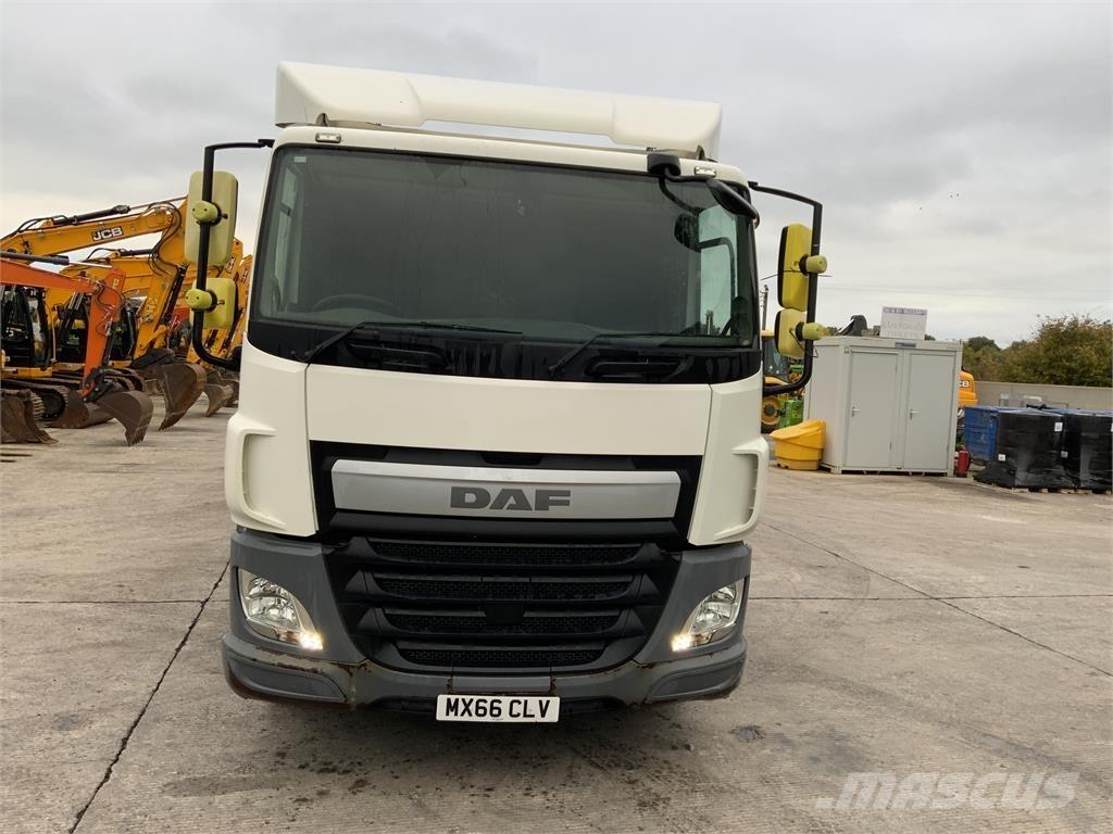 DAF CF220 Lorry (S24820) 農業機械 -　その他