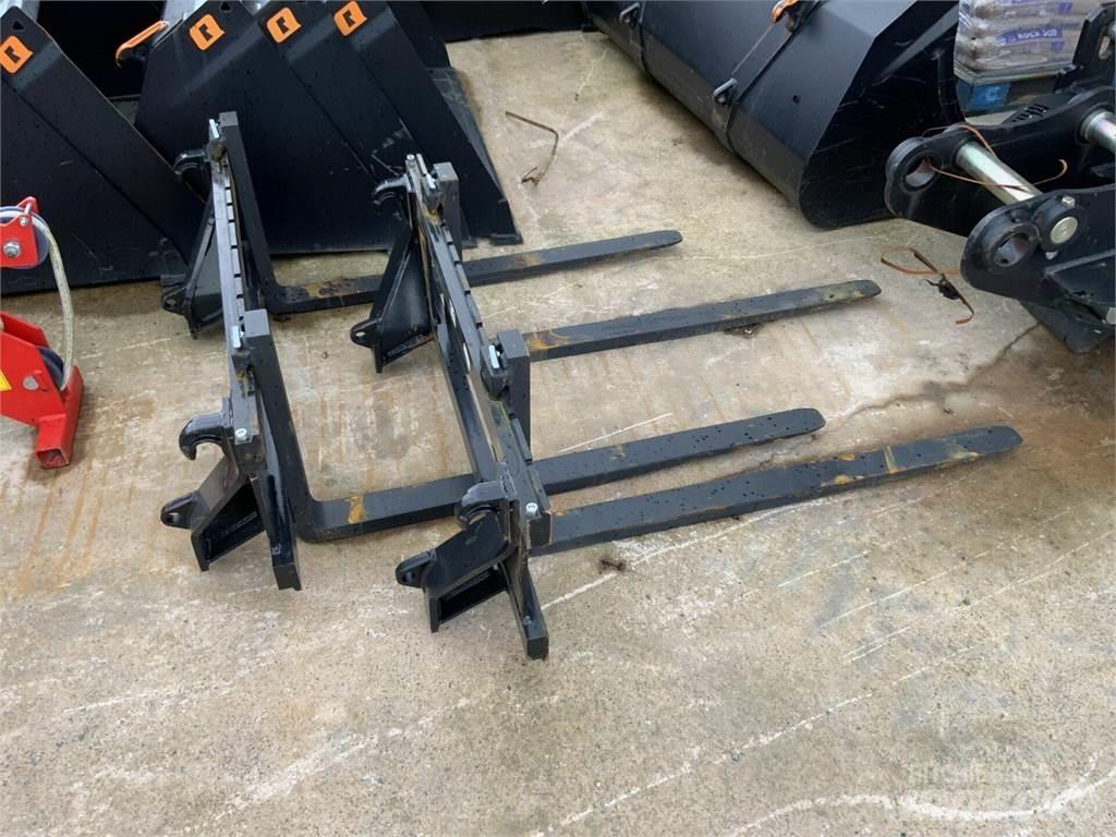 Euro Pallet Forks 農業機械 -　その他
