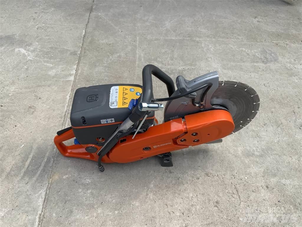 Husqvarna K770 Saw 農業機械 -　その他