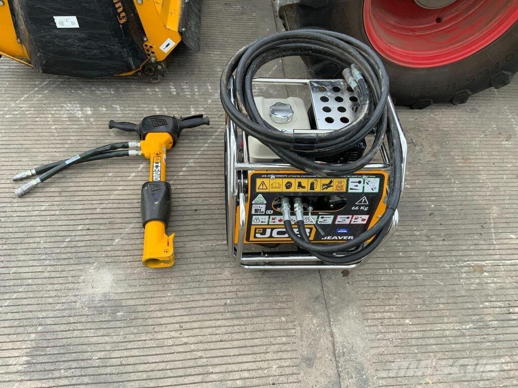 JCB Beaver Pack 農業機械 -　その他
