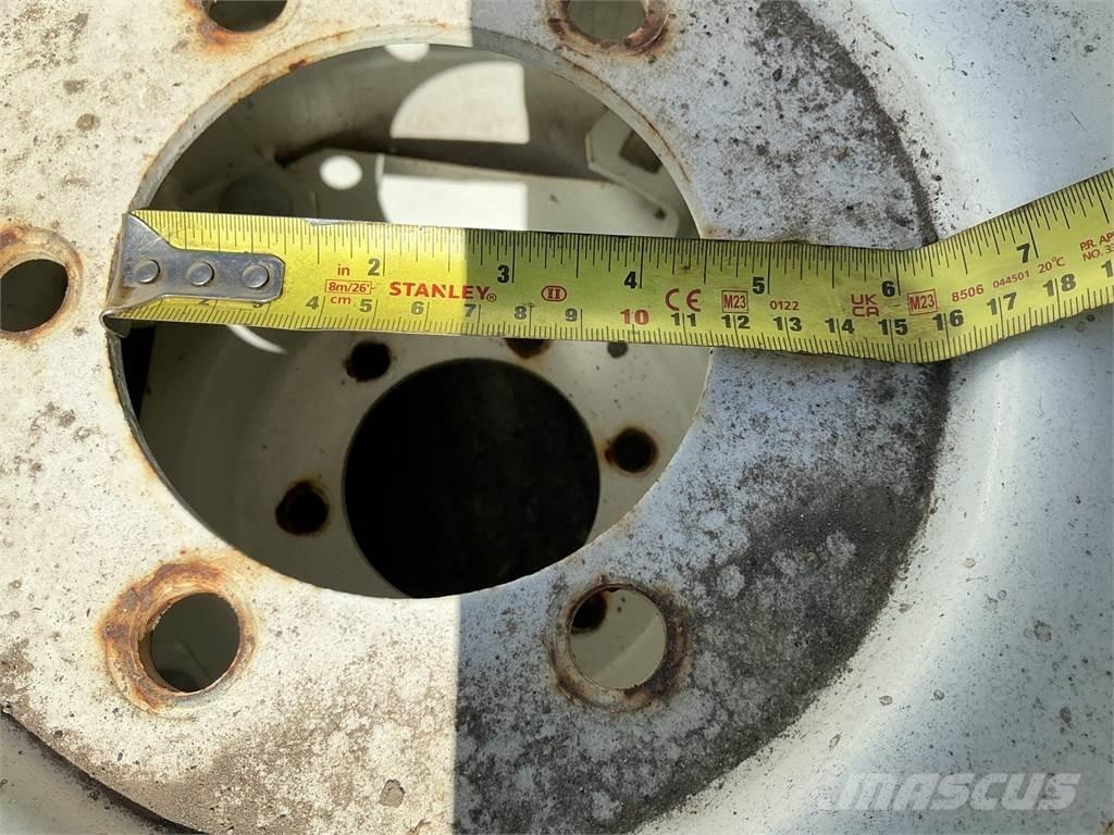  Unused Wheels And Tyres 農業機械 -　その他