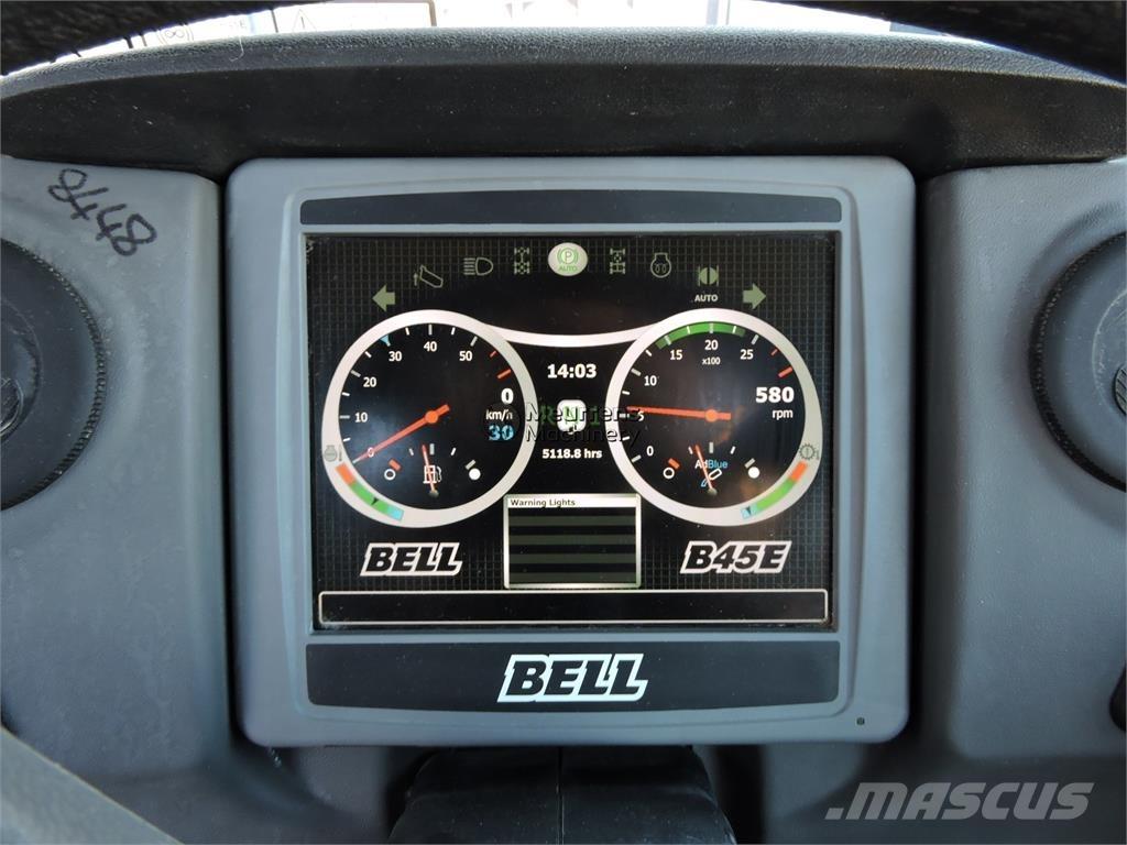 Bell B45E アーティキュレート式ダンプトラック