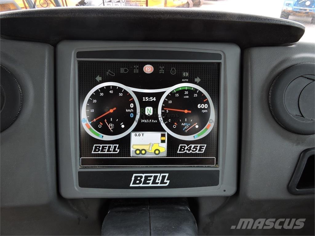 Bell B45E アーティキュレート式ダンプトラック