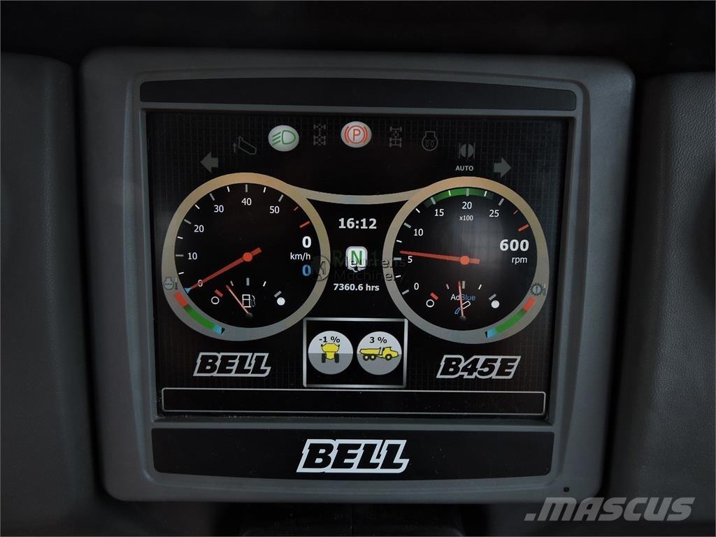 Bell B45E アーティキュレート式ダンプトラック