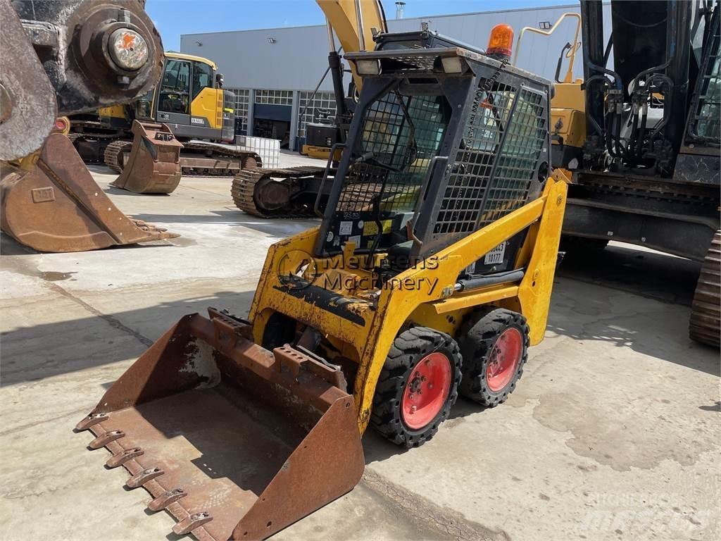 Bobcat S70 ホイールローダー・タイヤショベル