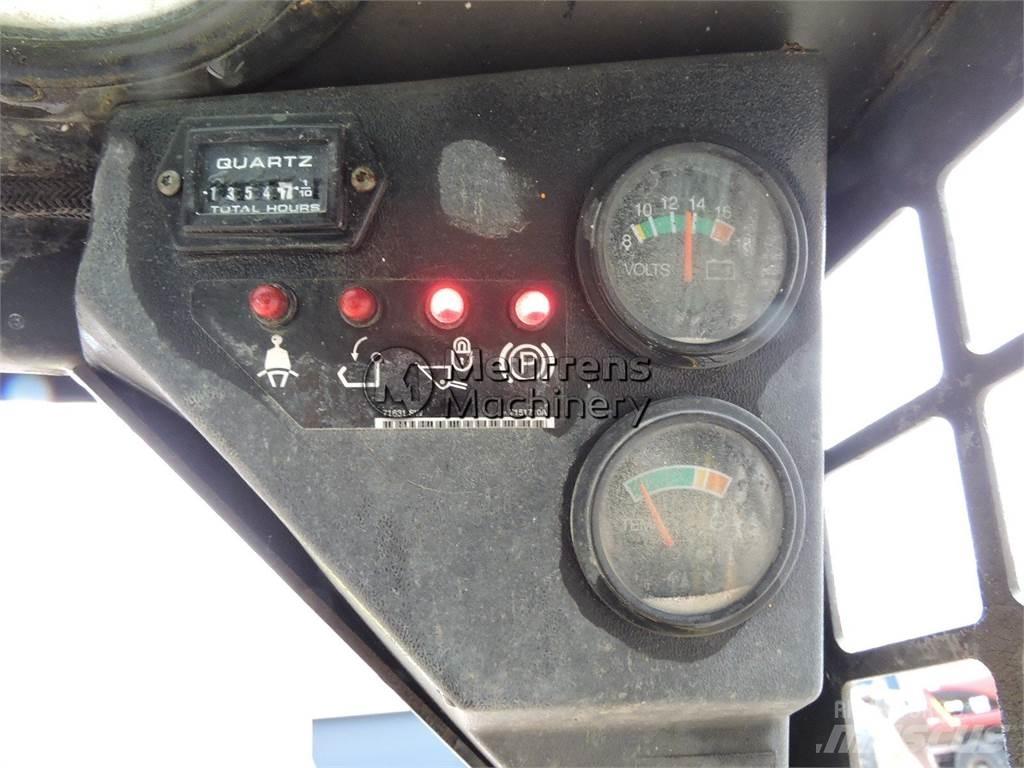 Bobcat S70 ホイールローダー・タイヤショベル