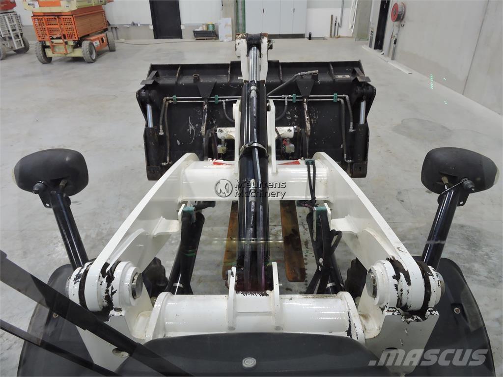 CAT 908M + FORK ホイールローダー・タイヤショベル