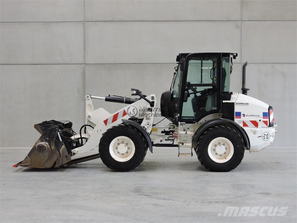 CAT 908M + FORK ホイールローダー・タイヤショベル