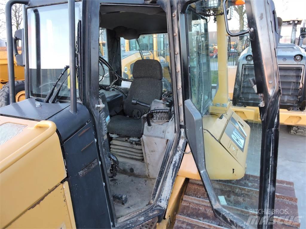 CAT D6NLGP ブルドーザー