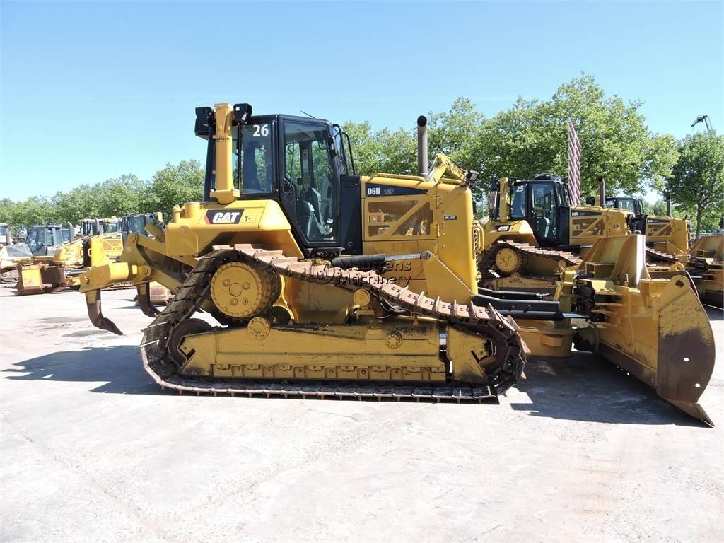 CAT D6NLGP ブルドーザー