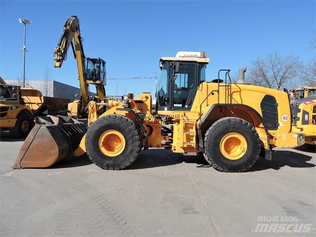 Hyundai HL970 ホイールローダー・タイヤショベル