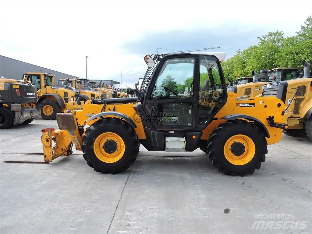 JCB 535-125 テレスコーピックハンドラー
