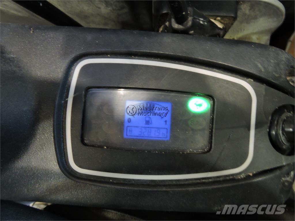 JCB 8025 建設機械 -　その他