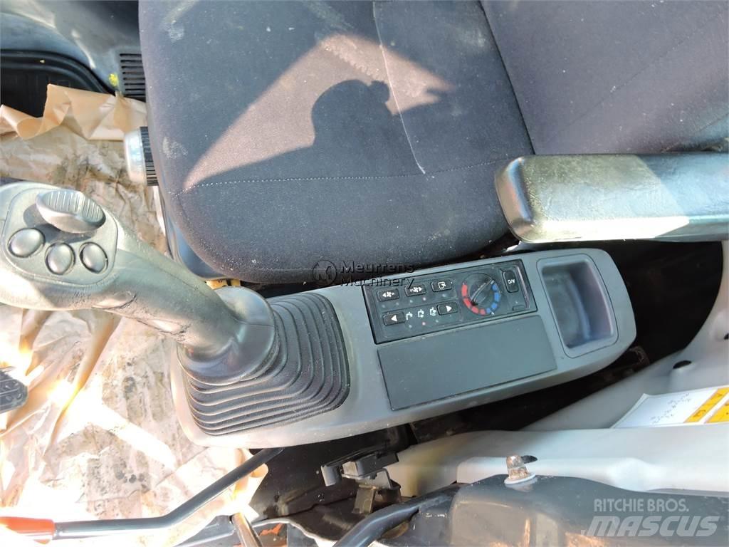 Komatsu PC80 建設機械 -　その他