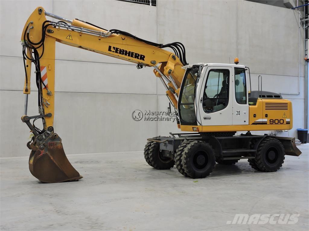 Liebherr A900C ホイール式油圧ショベル（パワーショベル・ユンボ・バックホー）