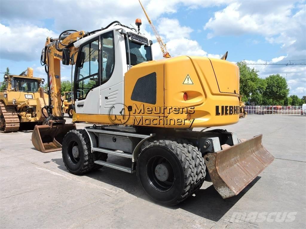 Liebherr A918 ホイール式油圧ショベル（パワーショベル・ユンボ・バックホー）
