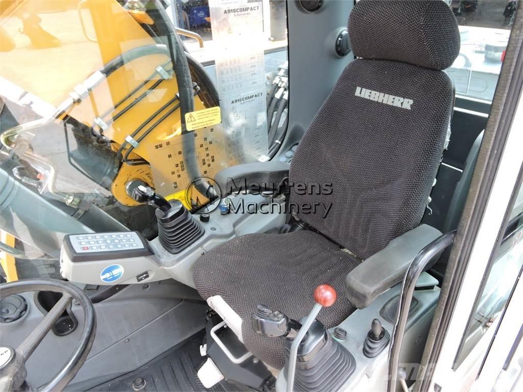 Liebherr A918 ホイール式油圧ショベル（パワーショベル・ユンボ・バックホー）