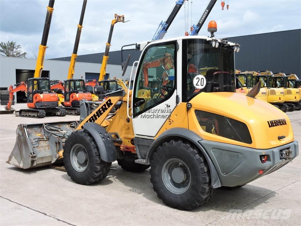 Liebherr L508 + FORK ホイールローダー・タイヤショベル