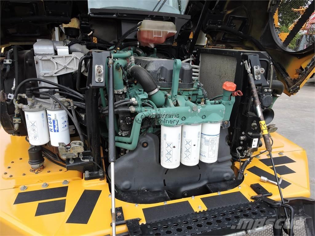 Volvo A30F アーティキュレート式ダンプトラック