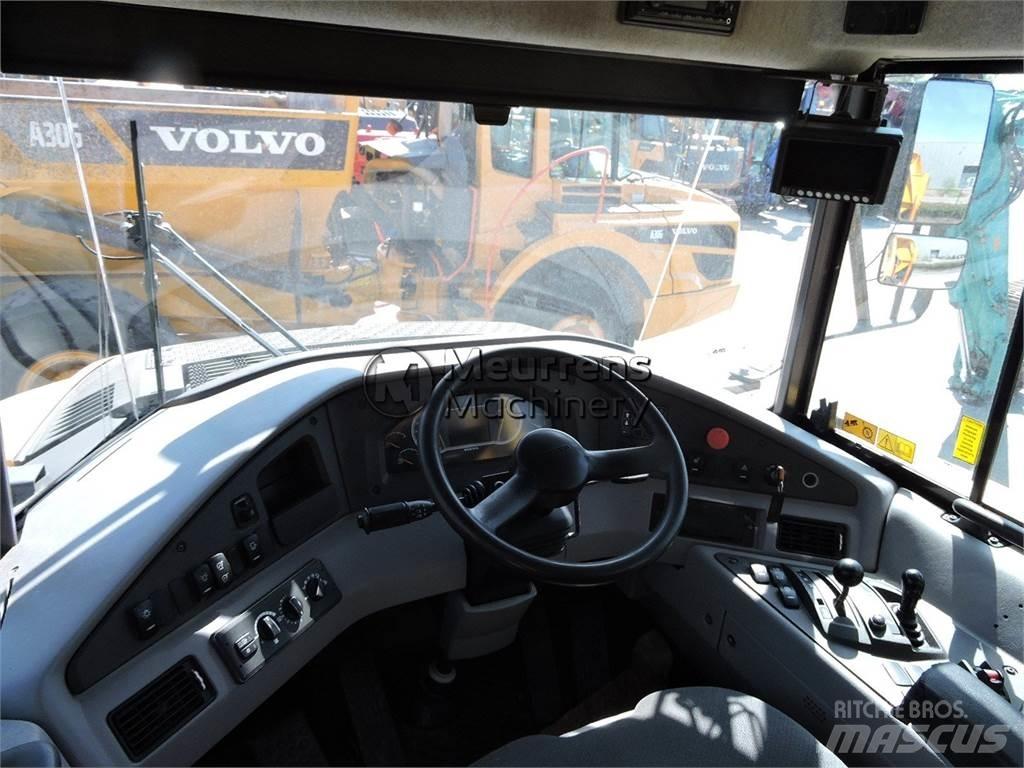 Volvo A30G アーティキュレート式ダンプトラック
