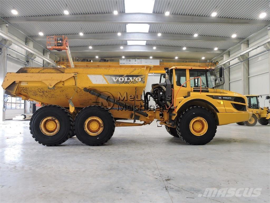 Volvo A30G アーティキュレート式ダンプトラック