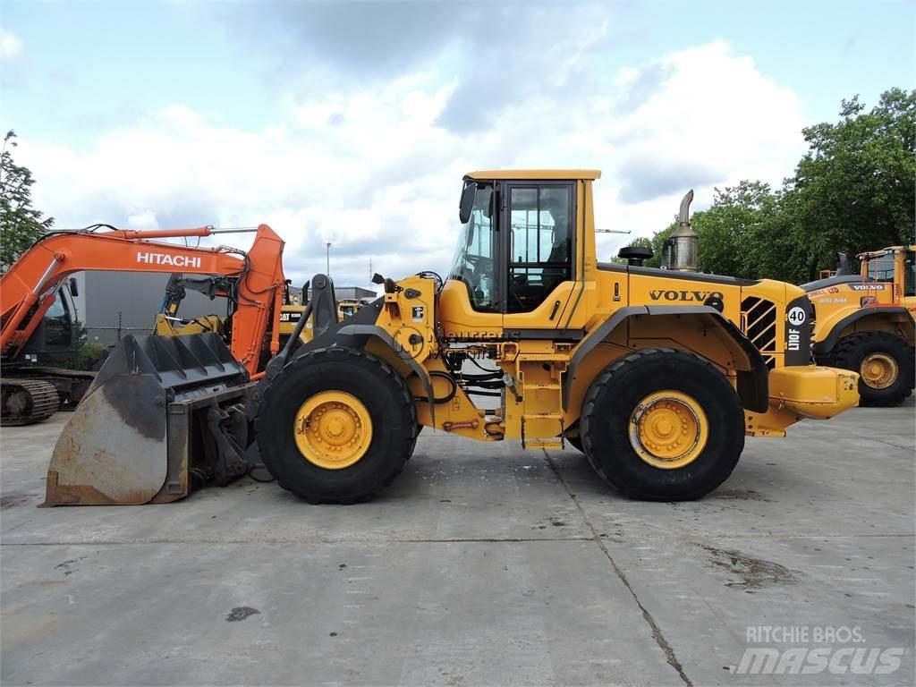Volvo L110F ホイールローダー・タイヤショベル