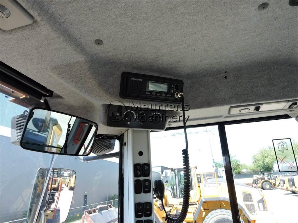 Volvo L120H ホイールローダー・タイヤショベル