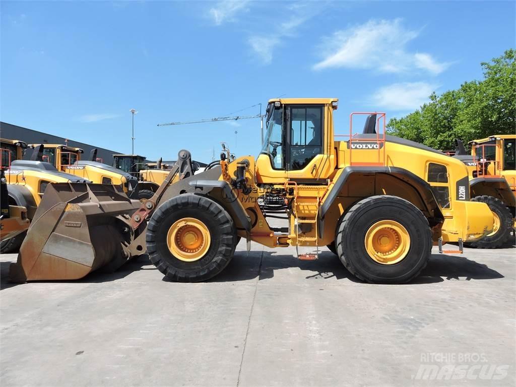 Volvo L220H ホイールローダー・タイヤショベル