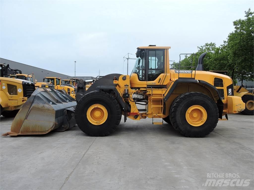 Volvo L250G ホイールローダー・タイヤショベル
