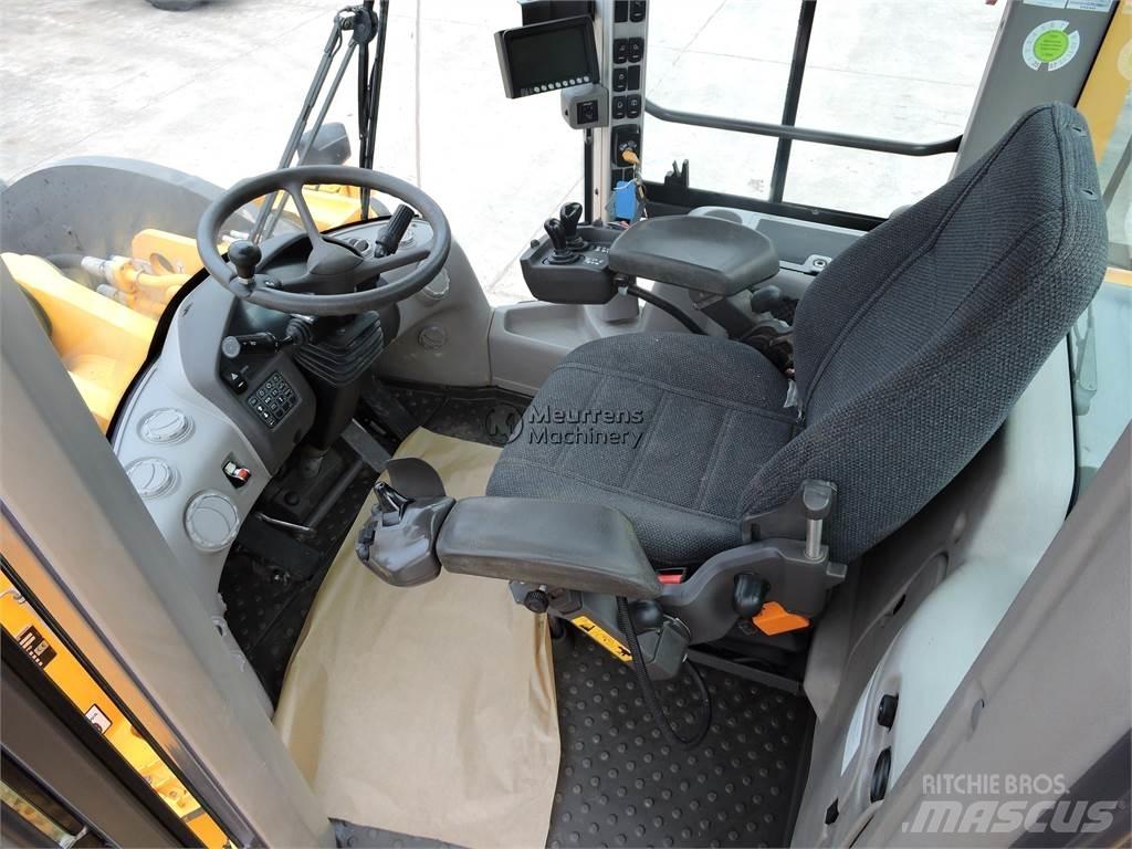 Volvo L250G ホイールローダー・タイヤショベル
