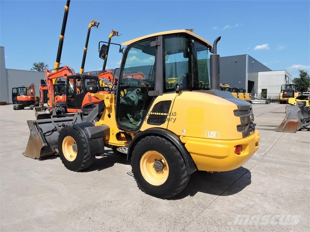 Volvo L25F + FORK ホイールローダー・タイヤショベル