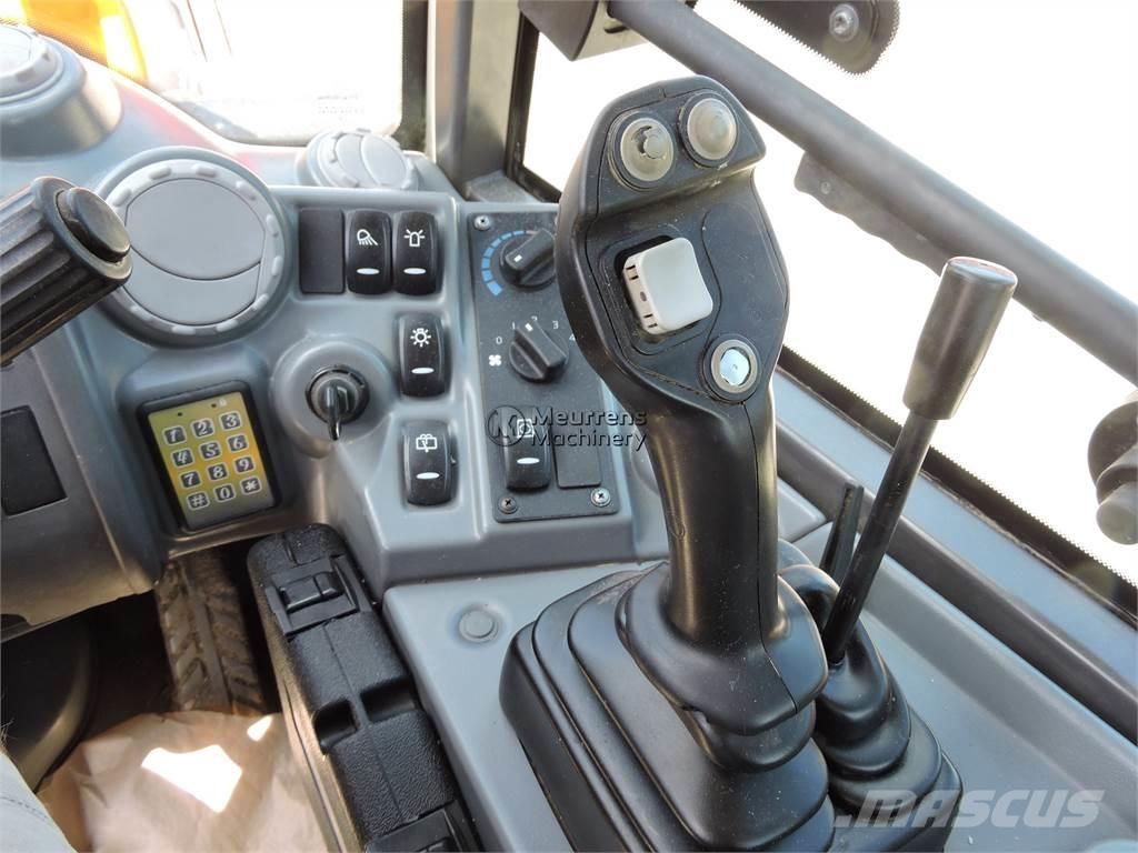 Volvo L25F + FORK ホイールローダー・タイヤショベル