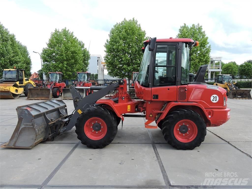 Volvo L35G + Fork-German ホイールローダー・タイヤショベル