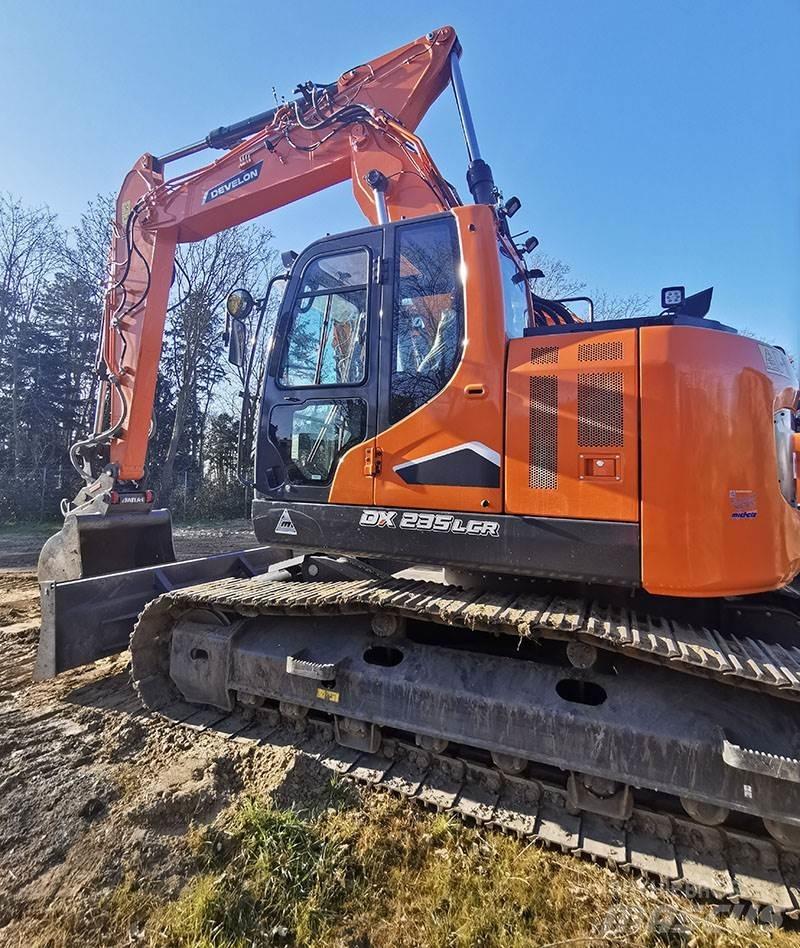 Develon DX 235 LCR-7 大型油圧ショベル12t以上（パワーショベル・ユンボ）