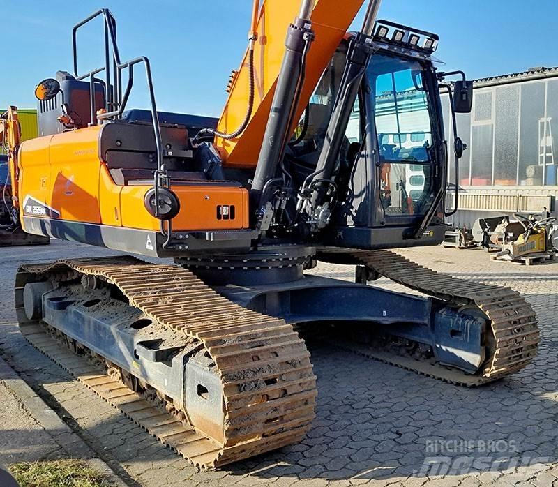 Develon DX 255 LC-7 大型油圧ショベル12t以上（パワーショベル・ユンボ）