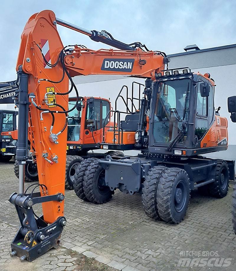Doosan DX 170 W-7 ホイール式油圧ショベル（パワーショベル・ユンボ・バックホー）