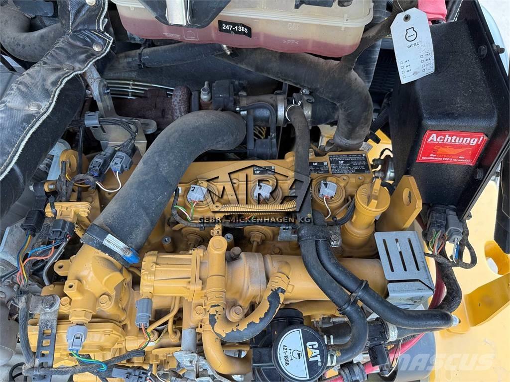 CAT 908 M ホイールローダー・タイヤショベル