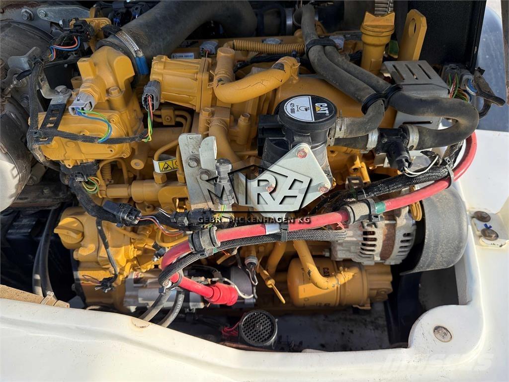 CAT 908M ホイールローダー・タイヤショベル