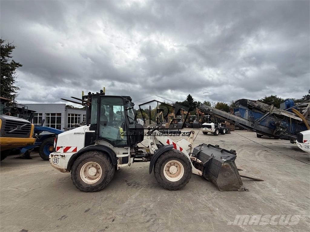 CAT 908M ホイールローダー・タイヤショベル