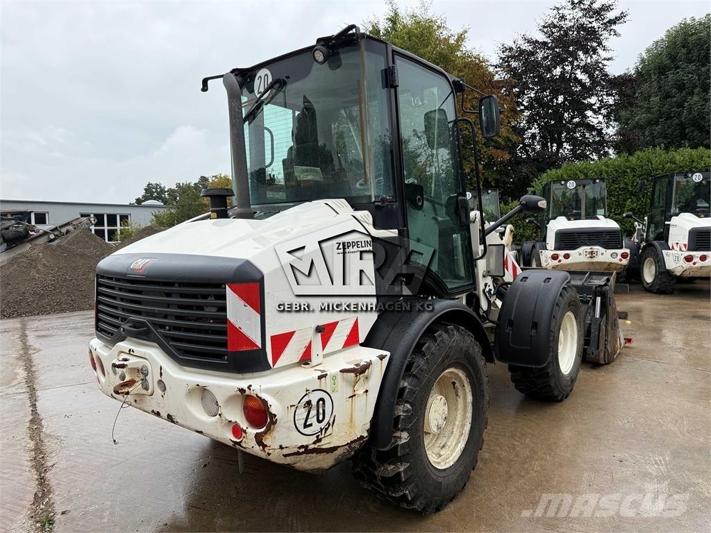 CAT 908M ホイールローダー・タイヤショベル