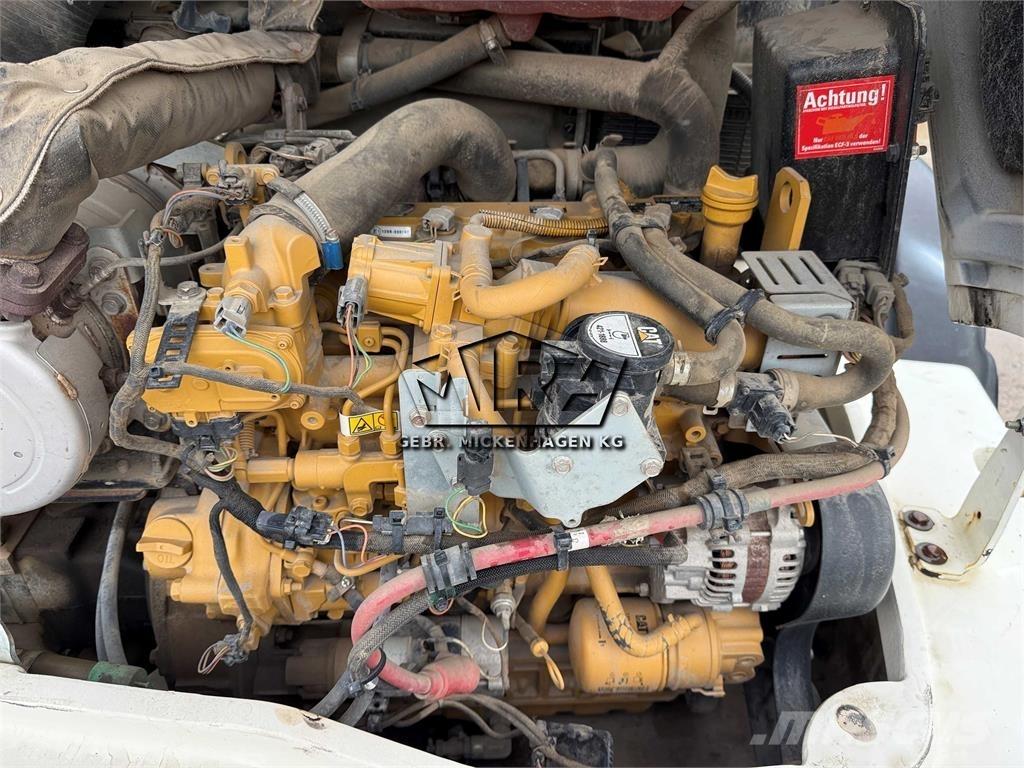 CAT 908M ホイールローダー・タイヤショベル