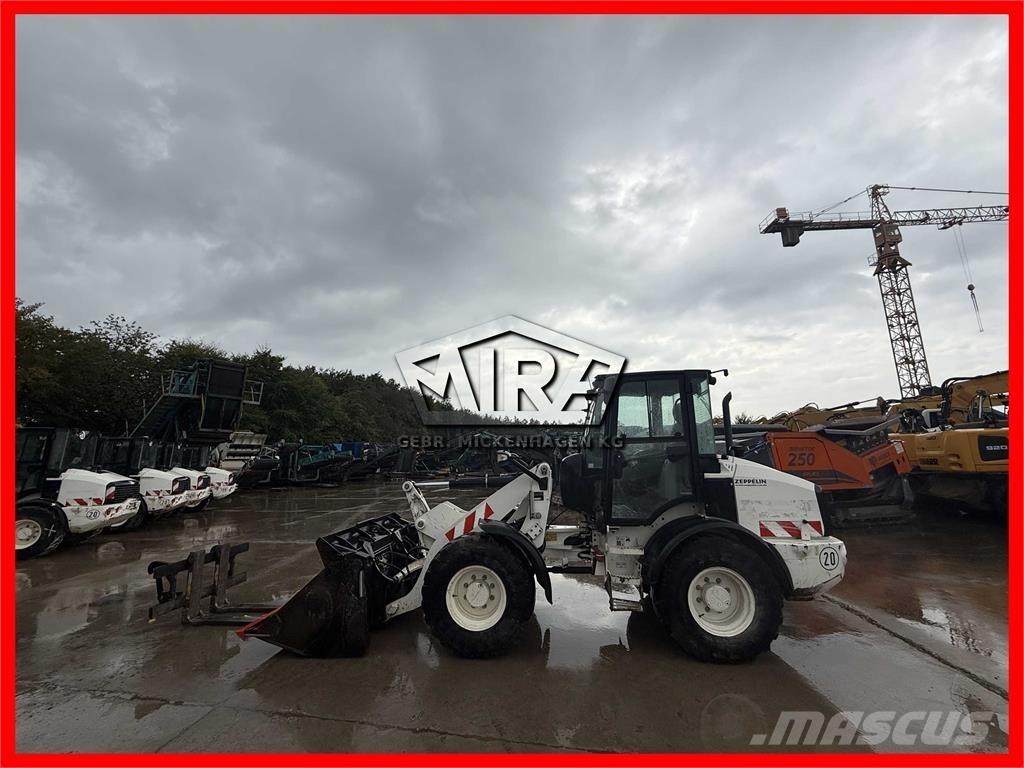 CAT 908M ホイールローダー・タイヤショベル