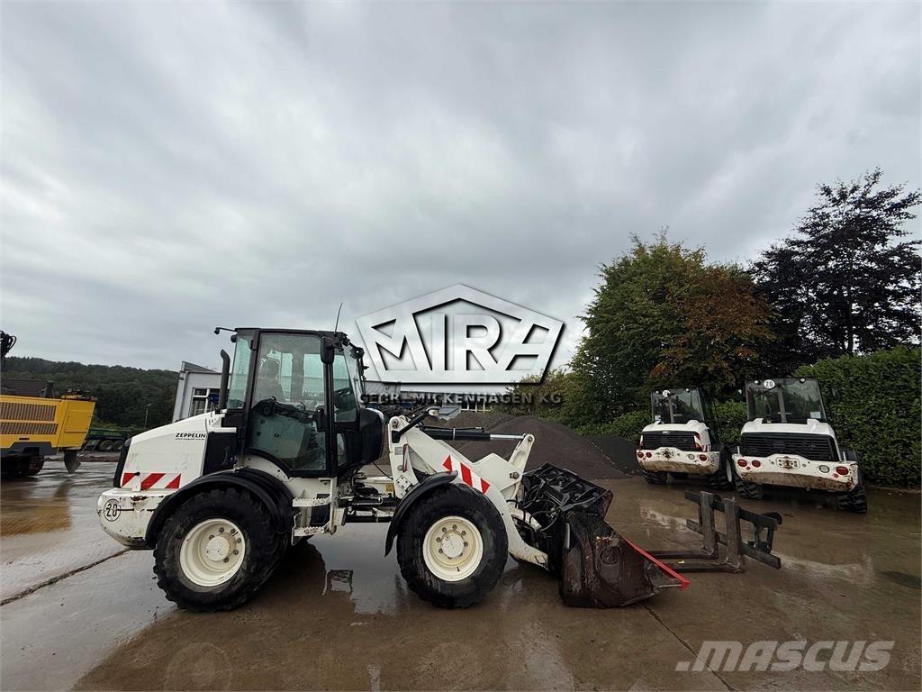 CAT 908M ホイールローダー・タイヤショベル