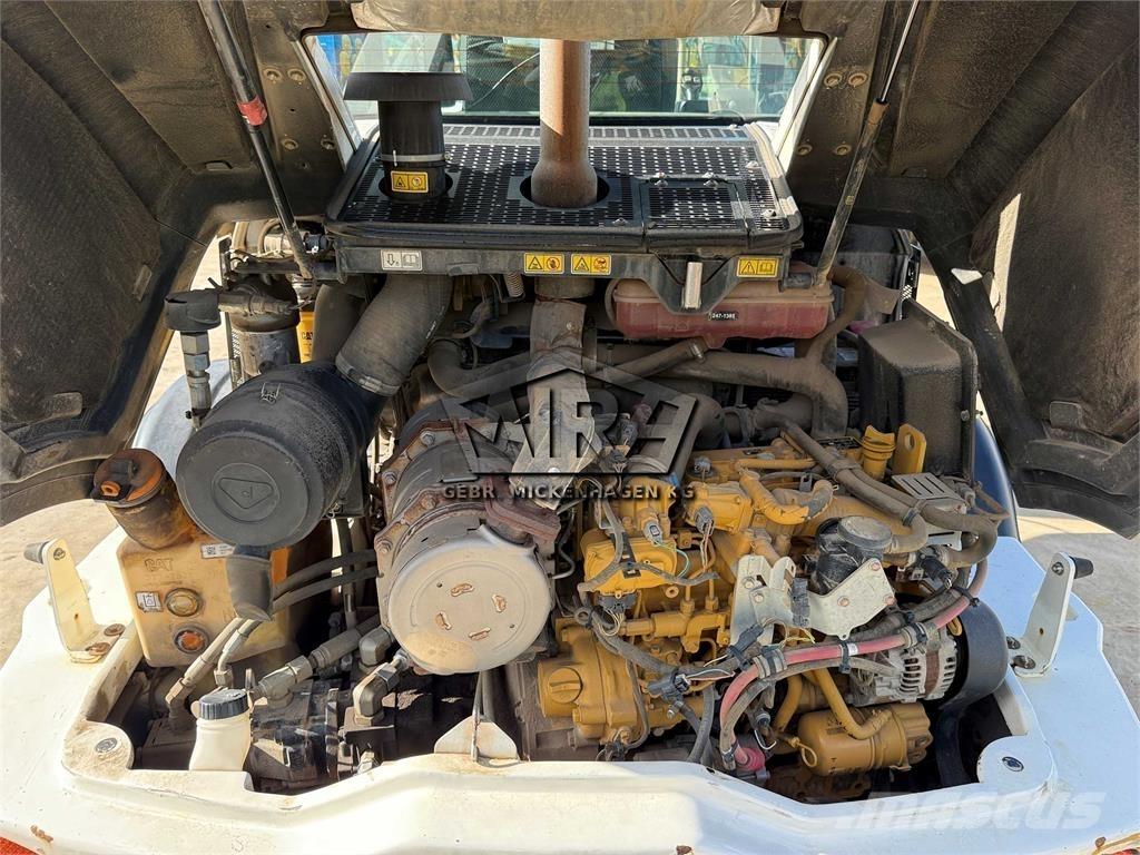 CAT 908M ホイールローダー・タイヤショベル