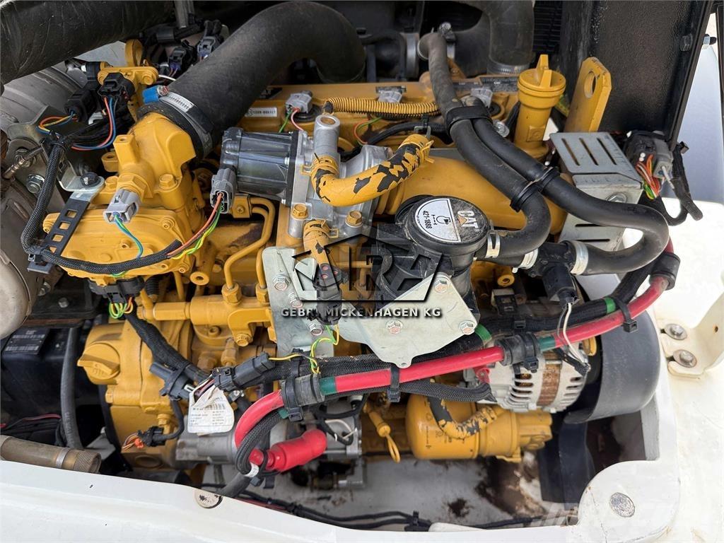 CAT 908M ホイールローダー・タイヤショベル