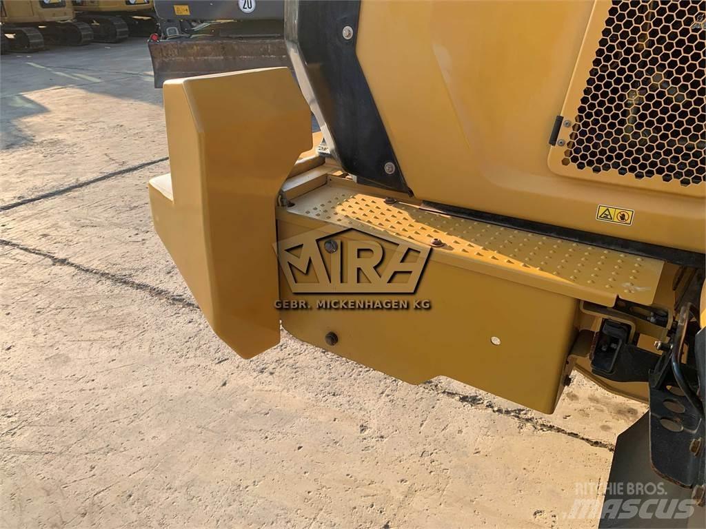 CAT 966M XE ホイールローダー・タイヤショベル